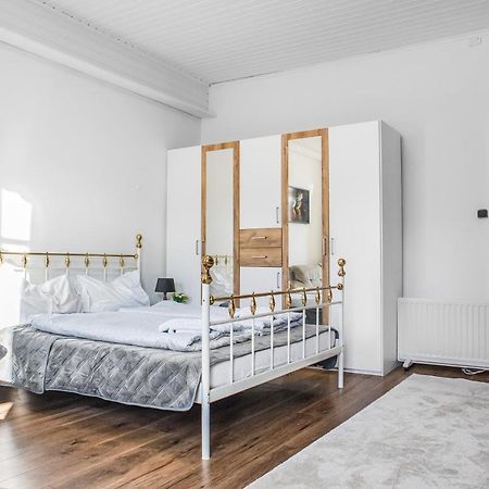 Adorable 2Br Apt. Near Millenium Tower And Danube Lägenhet Wien Exteriör bild