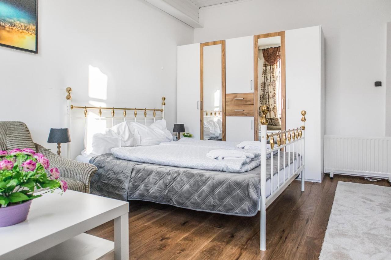 Adorable 2Br Apt. Near Millenium Tower And Danube Lägenhet Wien Exteriör bild